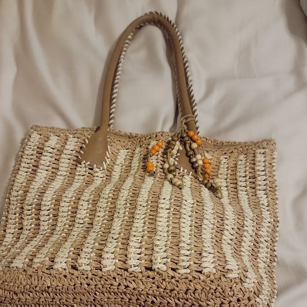 Straw Studios Tan and Cream Textured Tote Bag